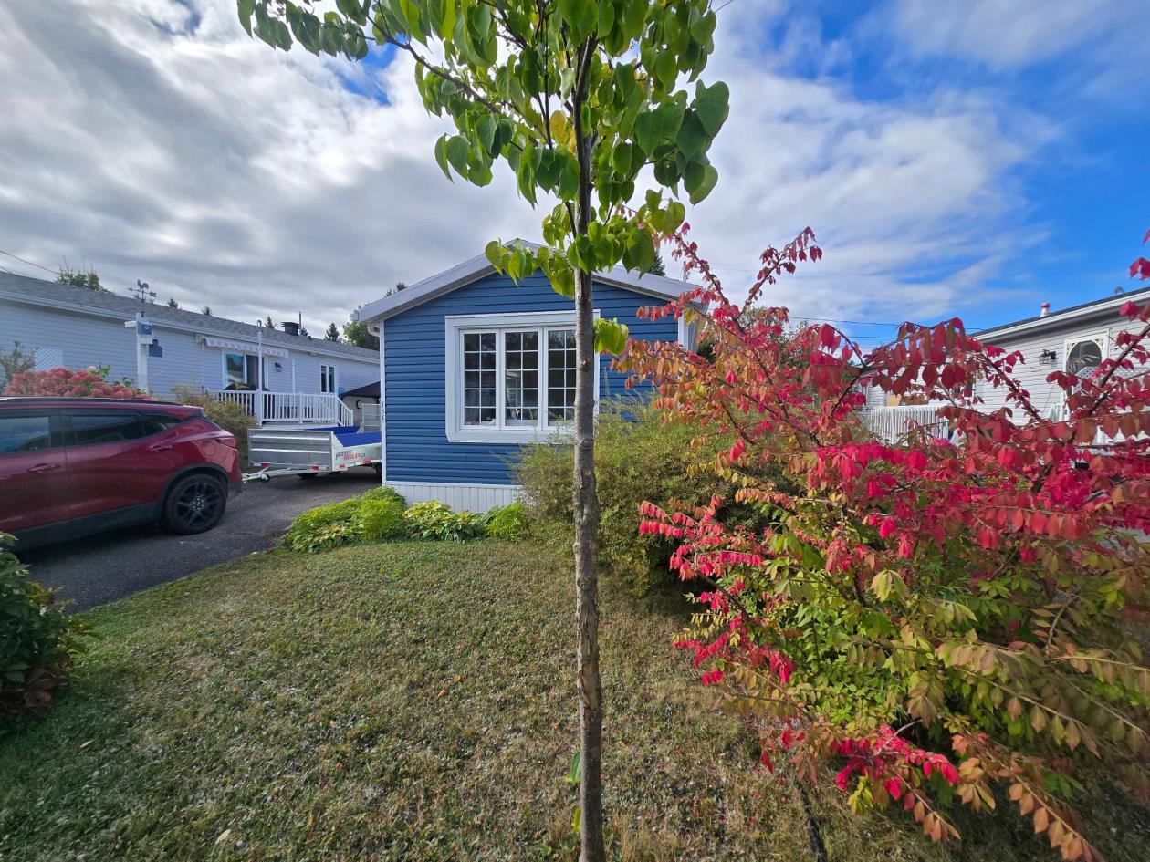 158 Avenue Chanoine Brochu, Montmagny, QC G5V 4N2